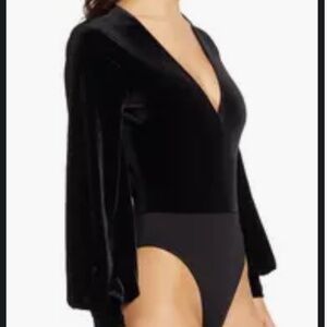 NWT $149 BARDOT Velvet Bishop Sleeve Bodysuit